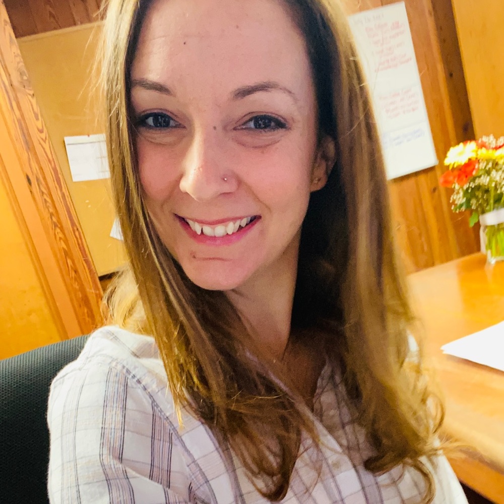 Meet your Posher, Nina